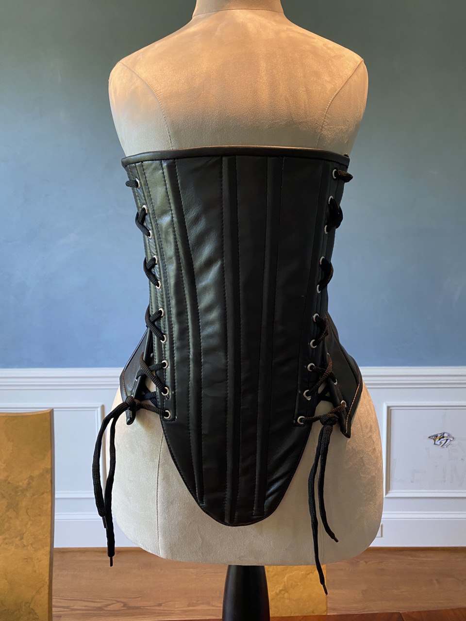 Lambskin full bust or underbust vintage historical pattern corset