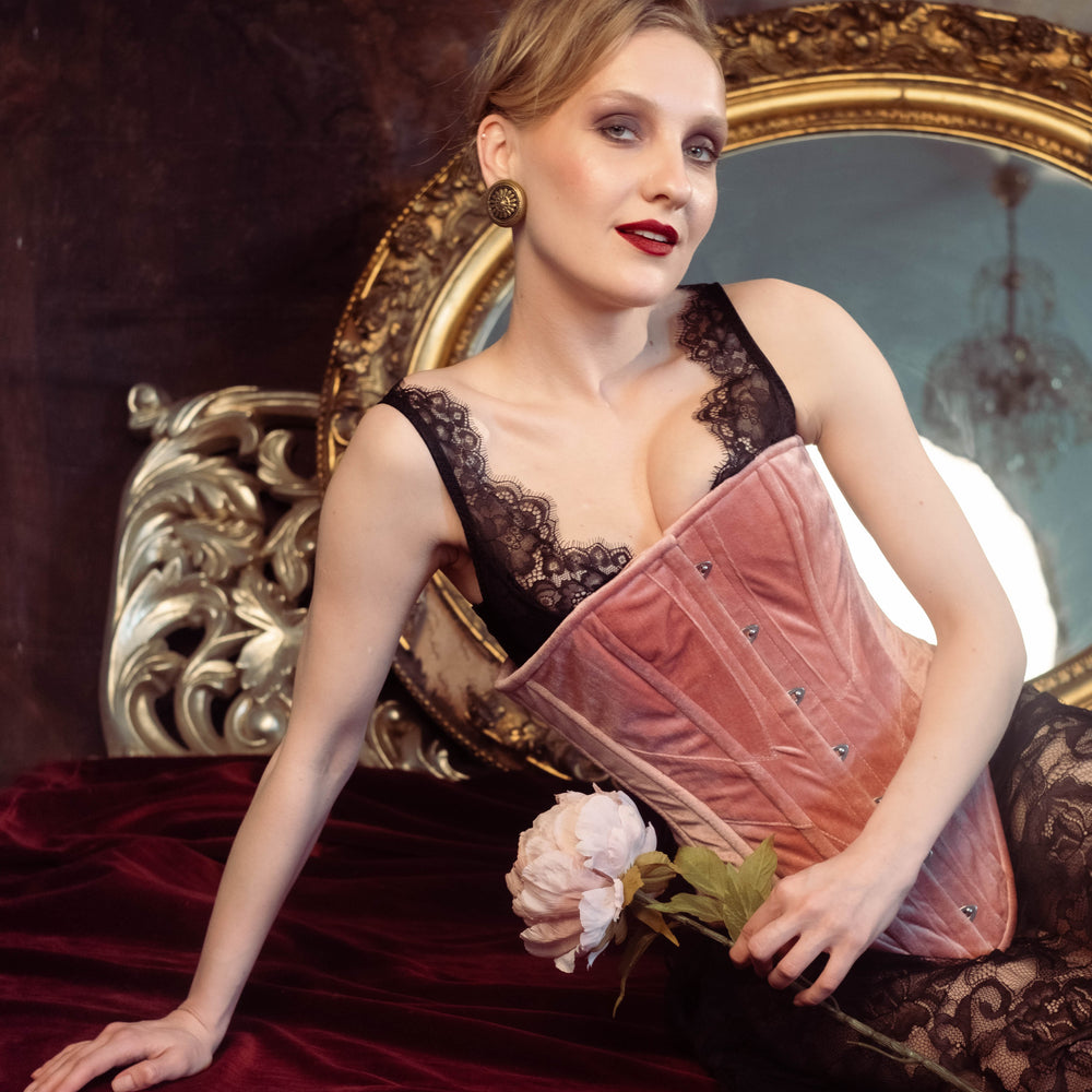 
                  
                    Historical velvet corset: Edwardian overbust corset. Steelbone custom made corset, renaissance, gothic, steampunk, bespoke, victorian Corsettery
                  
                