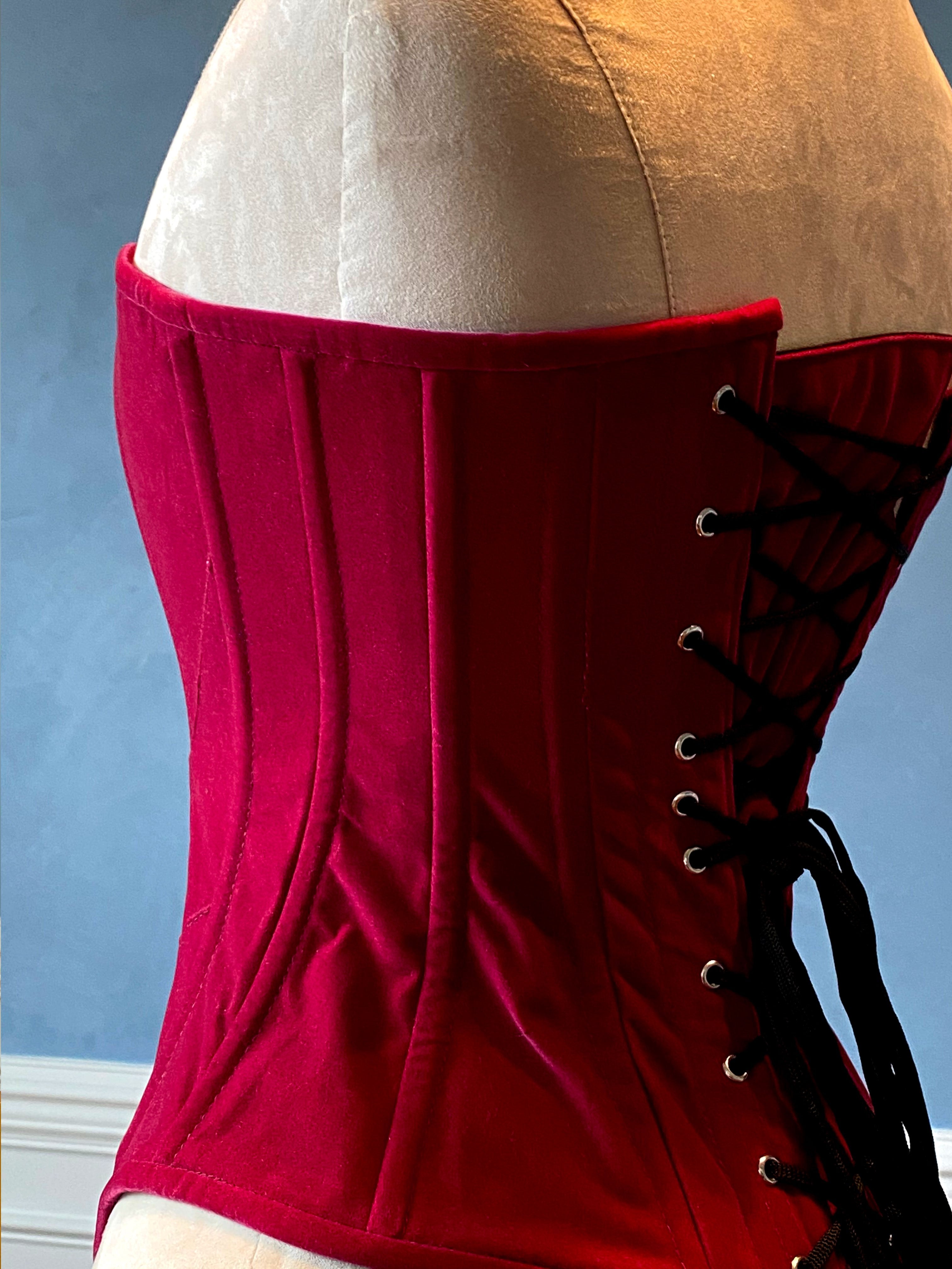 http://corsettery.com/cdn/shop/products/IMG_7328.jpg?v=1671706735