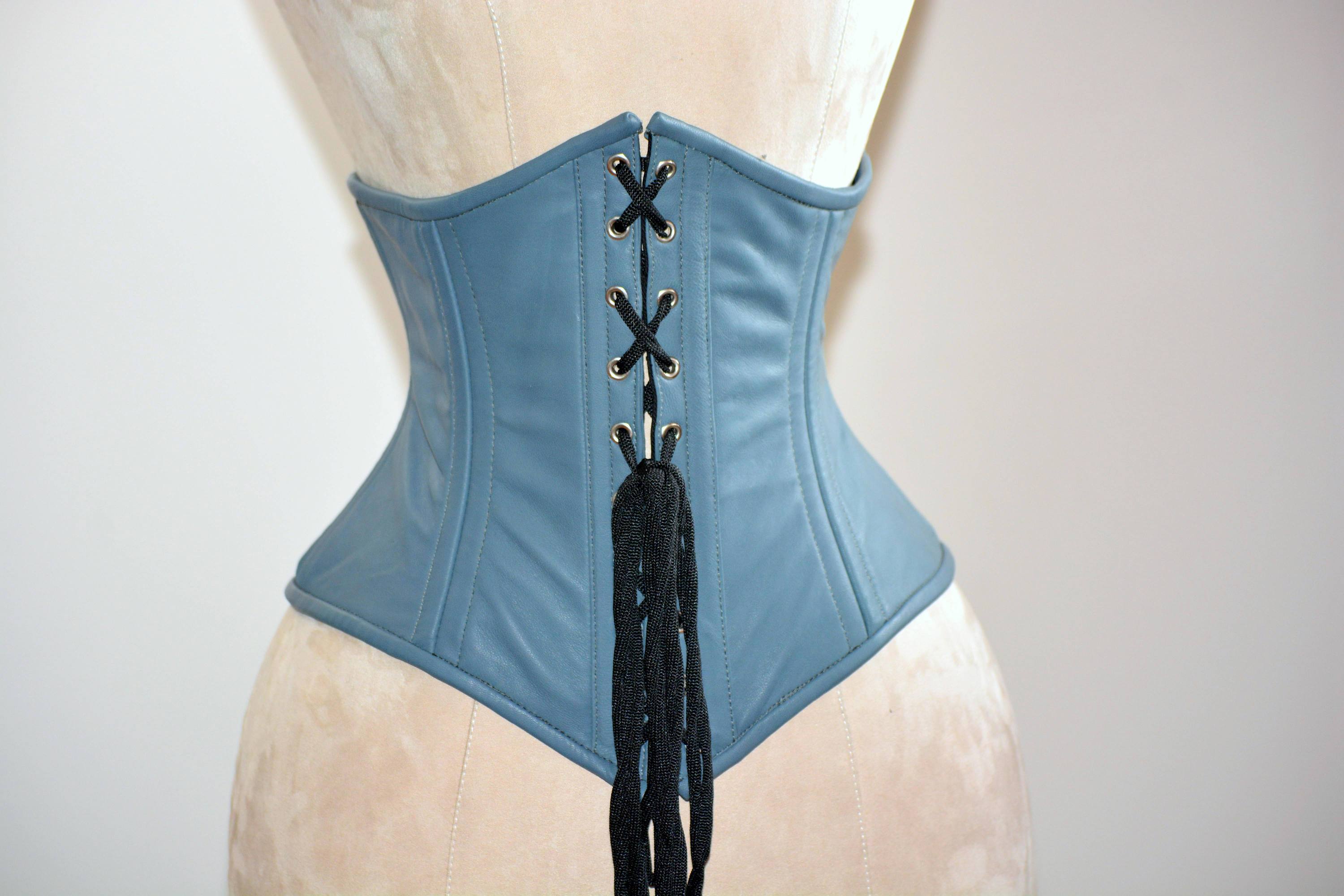Strong Steel Boned Corsets for over 4” Waist Reduction - True Corset