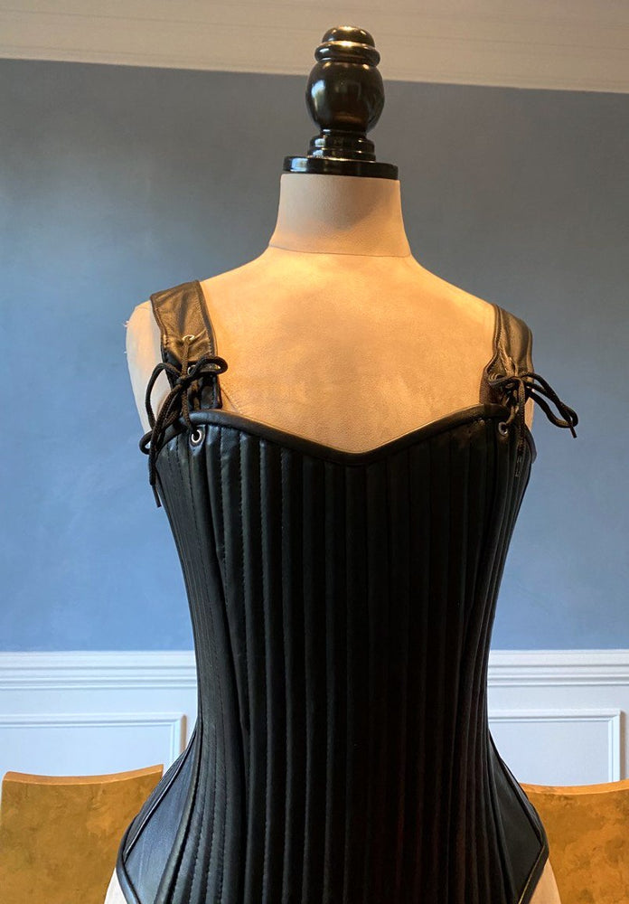 
                  
                    Lambskin full bust vintage historical pattern corset with shoulder straps (40+ steel bones). Different colors of leather are available Corsettery
                  
                