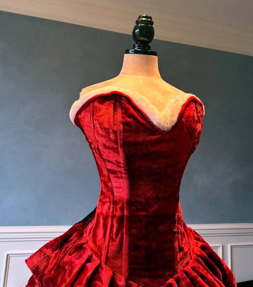 Authentic Santa corset dress with fluffy skirt, red Christmas velvet d –  Corsettery Authentic Corsets USA