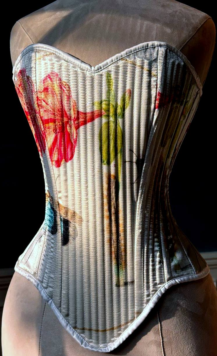 Firebloom & Moth Corset - Animalia Rationalia et Insecta Collection Corsettery