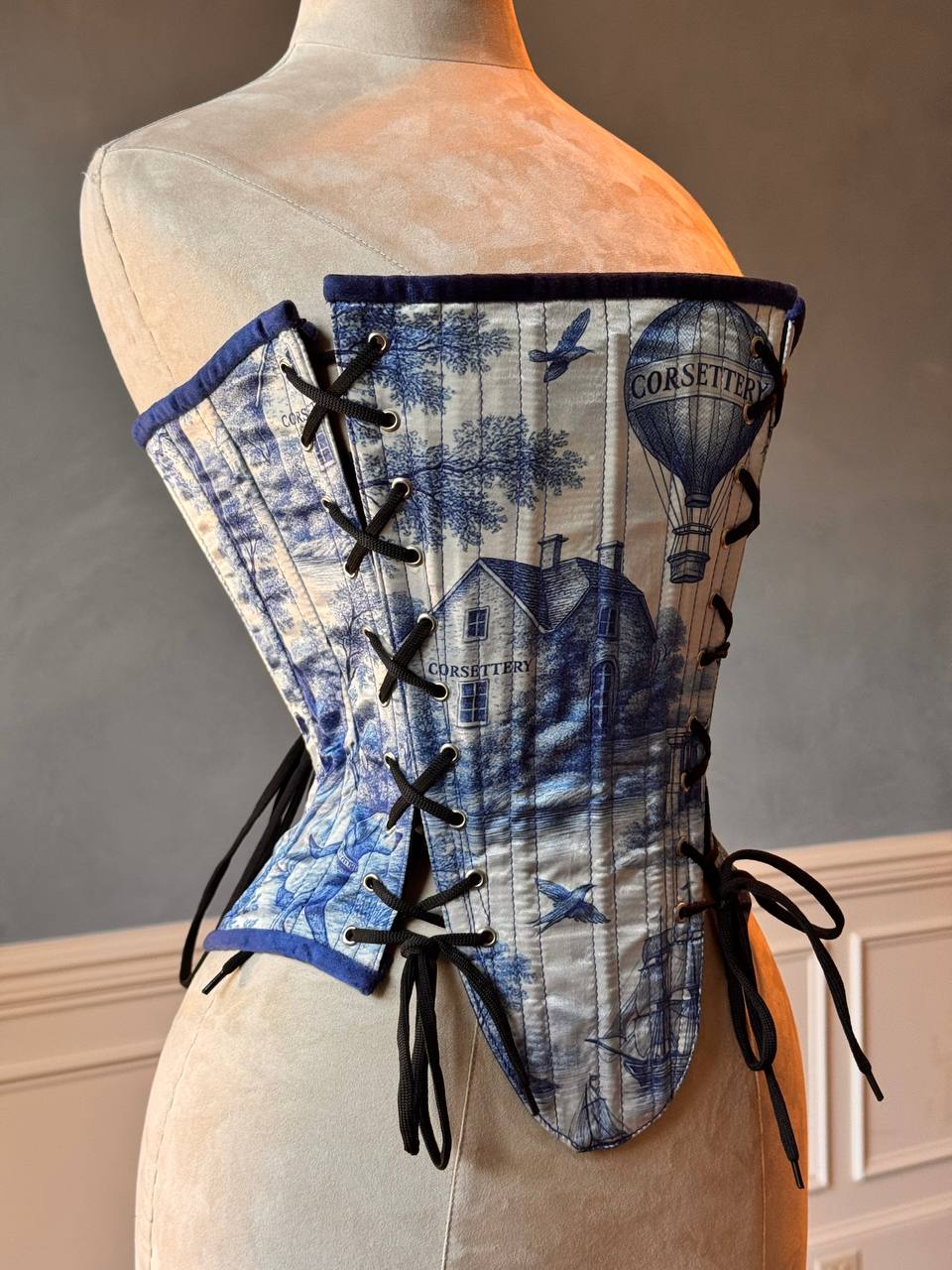 Les Jours Calmes 3 chords Corset. Chapter I from Les Rêves Lacés Collection. Corsettery Authentic Corsets USA
