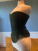 Vintage velvet full bust historical pattern corset with 40 steel bones. Elizabeth I Tudor corset pattern