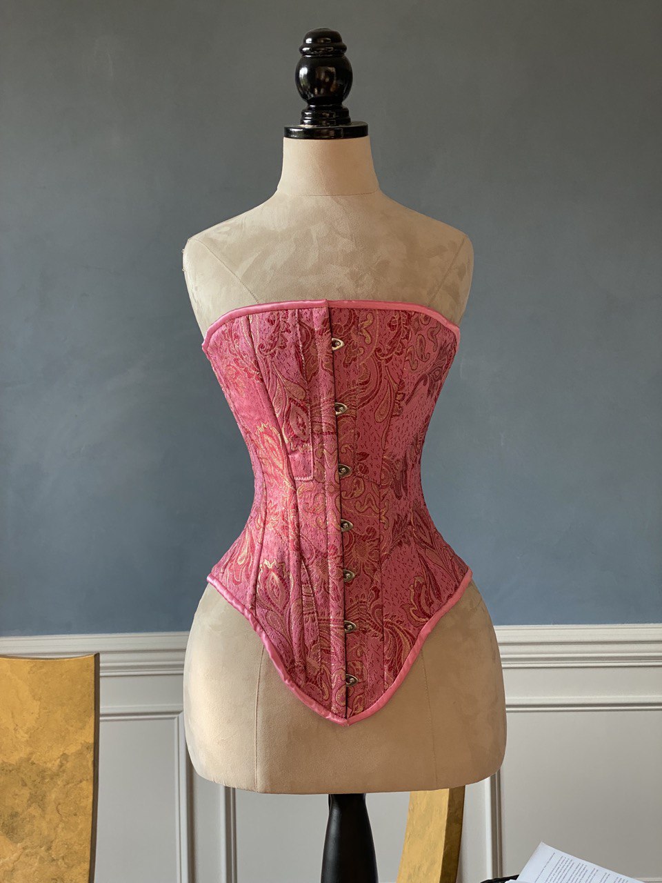 https://corsettery.com/cdn/shop/products/IMG_20210809_165143_119.jpg?v=1671707032