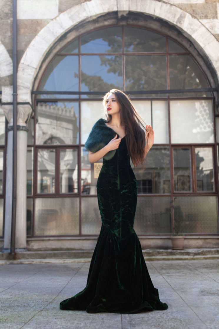 Mermaid long velvet corset dress. Gothic, steampunk velvet dress, vampire dress 36 / Maroon