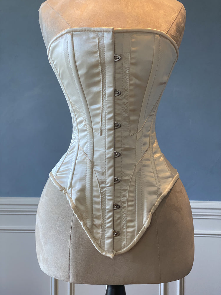Historical pattern Edwardian overbust corset from satin. Steelbone custom corset, renaissance, gothic, steampunk, bespoke, victorian Corsettery