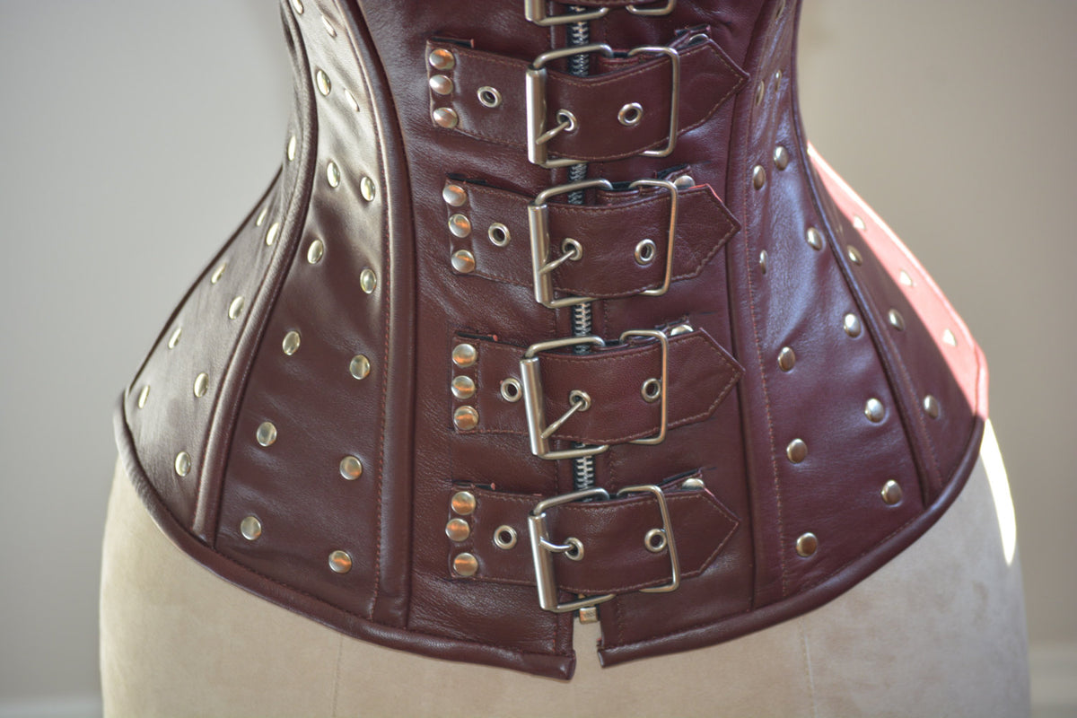 Steampunk and gothic style leather corset (brown and black). Alt, moto ...