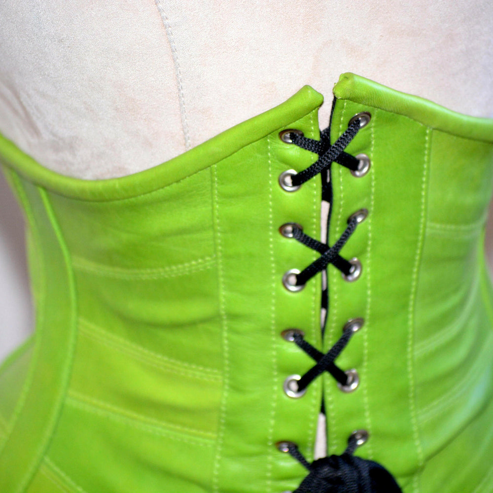 
                  
                    Authentic trendy green steel boned underbust leather corset. Trendy fashion green belt from leather Corsettery
                  
                