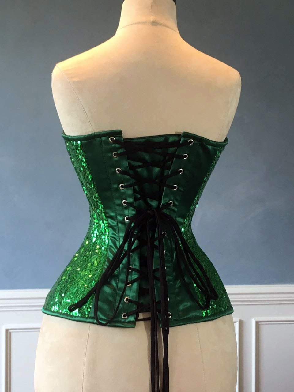 
                  
                    Shiny sequins and satin overbust authentic corset with long hip-line. Steel-boned corset for tight lacing, Poison Ivy cosplay green corset Corsettery
                  
                