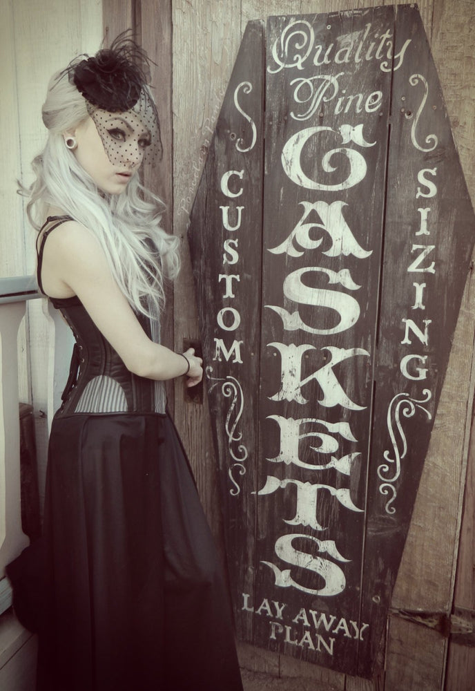 Stylish gothic corset designed by PorcelainPanic, underbust version. Lambskin and fabric gothic steampunk authentic waist training corset Corsettery